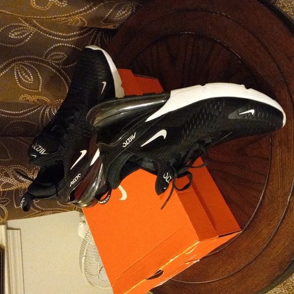 Nike Shoes - Women  Nike Air 270 walking shoe ,ankle support.